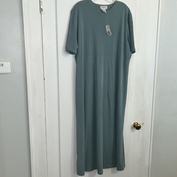Jones New York Dresses & Skirts - Jones New York sport dress size 2X